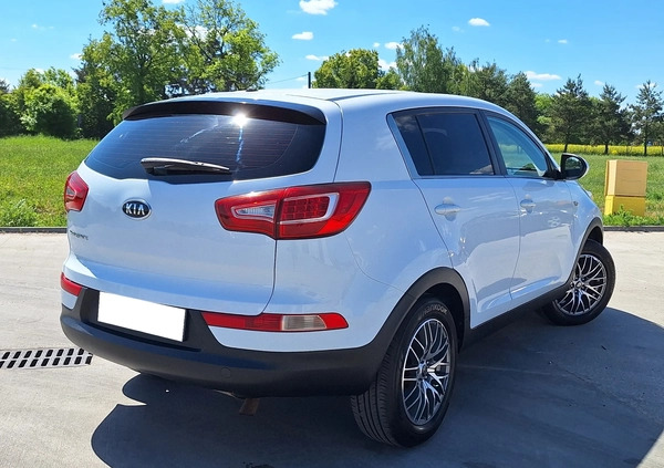 Kia Sportage cena 45900 przebieg: 188000, rok produkcji 2010 z Ciechanów małe 121